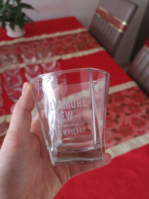 Стъклени чаши за уиски Ballantines, The Famous Grouse, Tullamore Dew