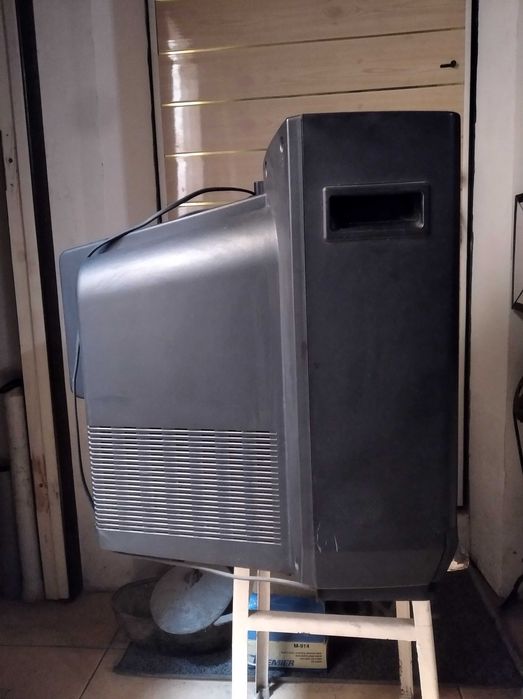 Телевизор Sony (53см). Televizor.