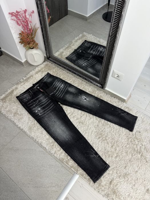 Blugi Dsquared2 calitate Premium colectie noua