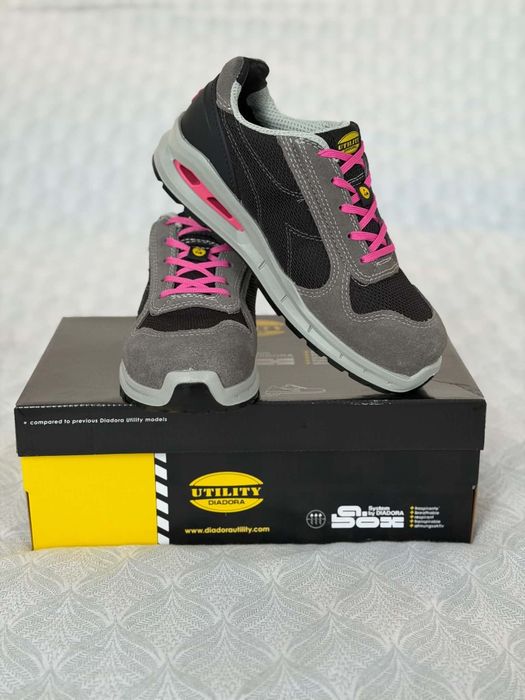 Работни обувки Diadora Utility S1PS ESD – почти нови
Цена: 78 €