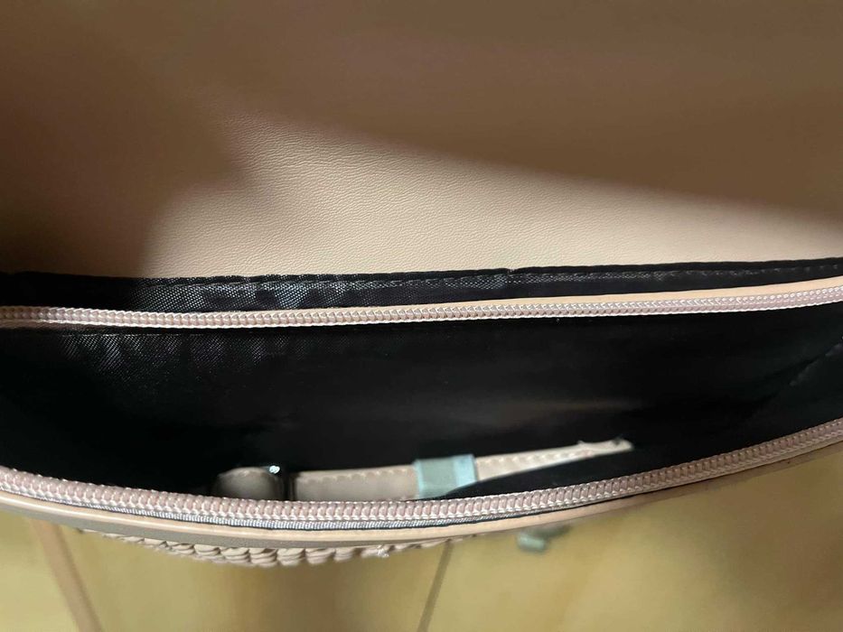 Дамски чанти нови