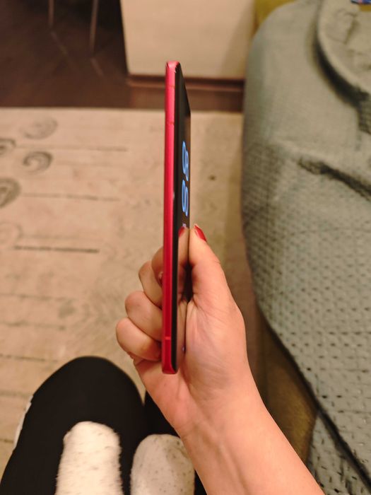 Vând Motorola edge40