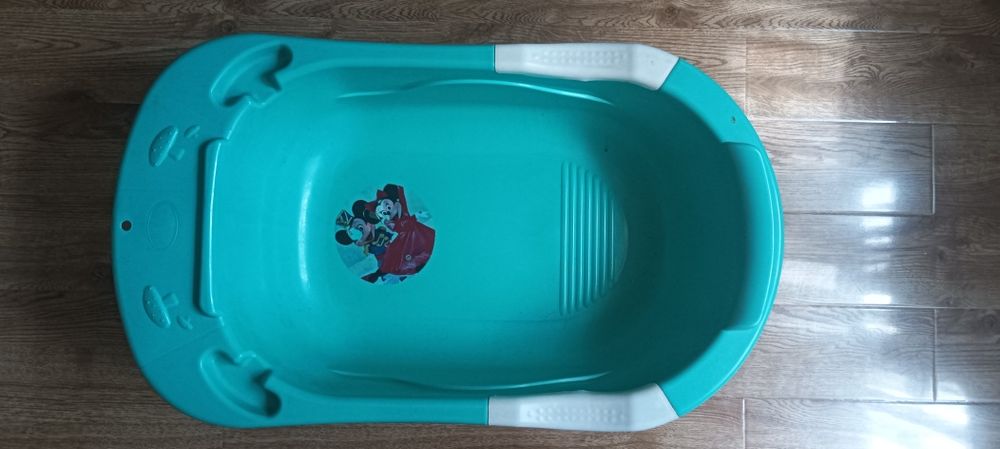 Продается тазик для купания
