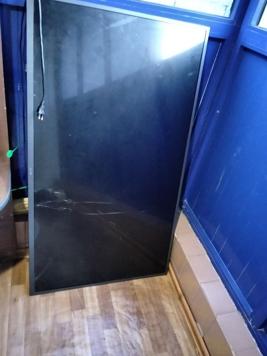 Телевизор daewoo продаю на запчасти