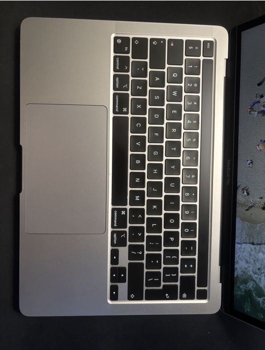 MacBook Pro 2022 13” / 2022 / 512GB