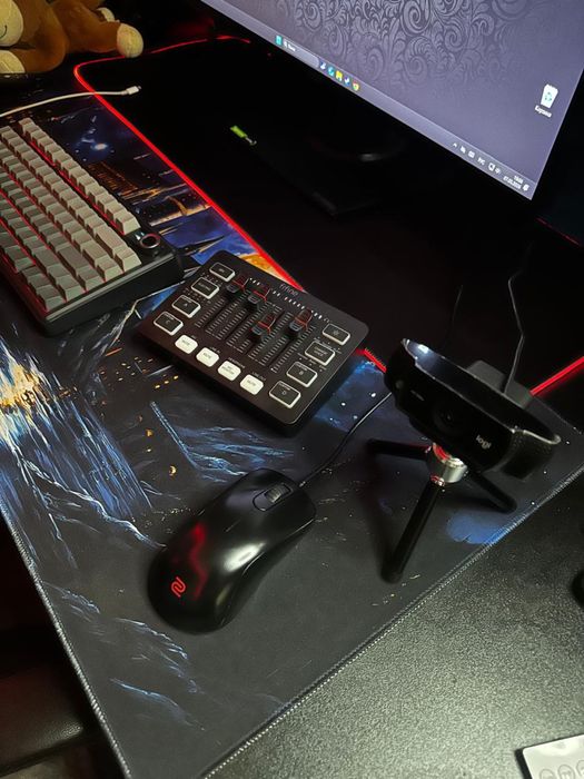 Компьютер Asus rog strix helios gx601