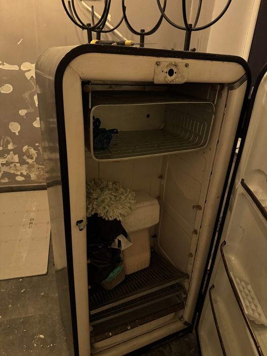 Холодильник отдам даром б/у