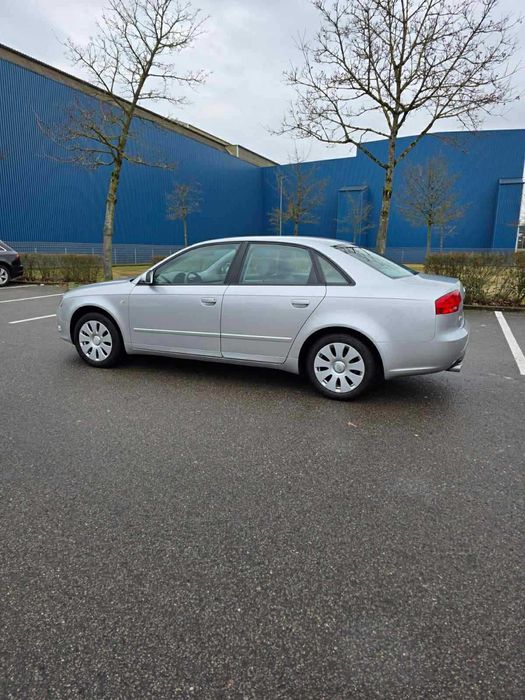 Audi A4, an 2006, motor 2.0 benzină, automat