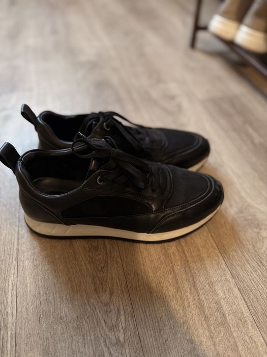 Кроссовки Anemone