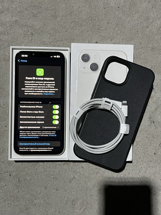 Айфон 13.  128гб