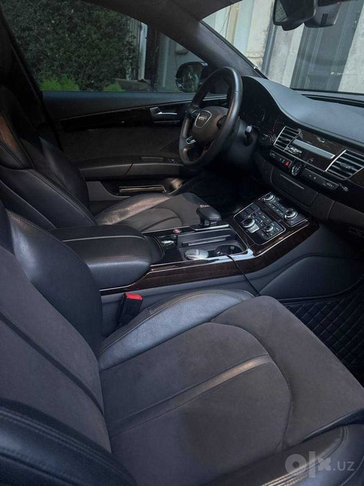 AUDI A8 (D4) 4.2 FSI Long Quattro 2012г.в.