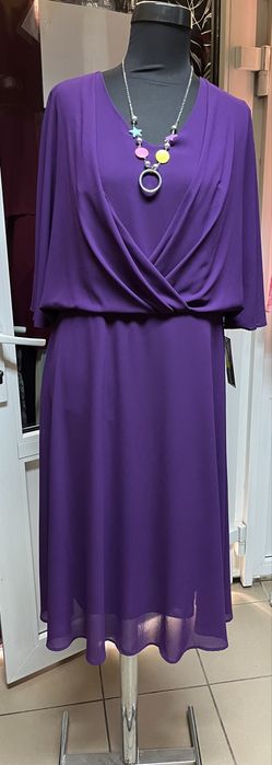 Rochie matase noua  Polonia 48-50