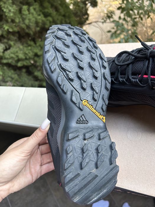 Маратонки ADIDAS TERREX 40 размер