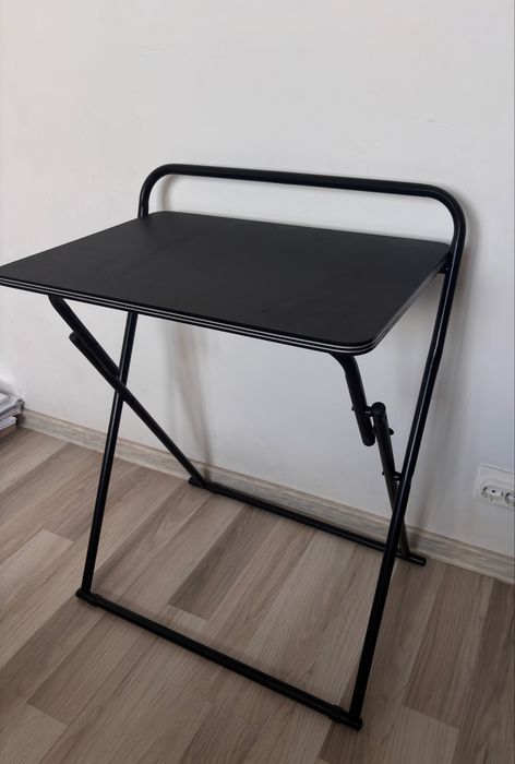 Măsuță pliabilă neagră