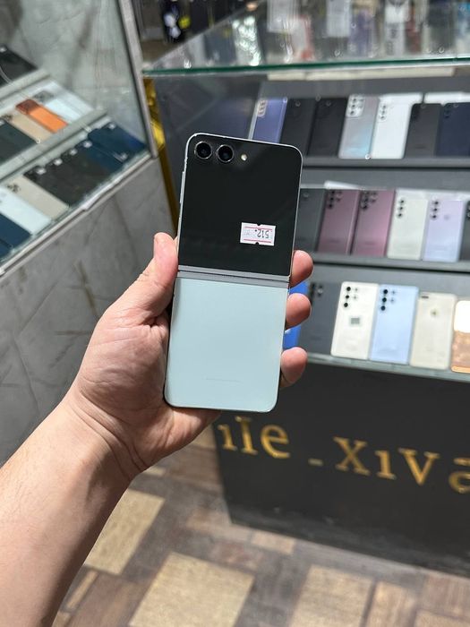 samsung galaxy Z flip 5 5G 8/512