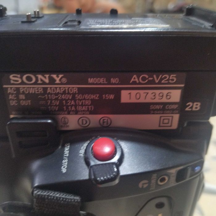 Видео камера ,,Handycam SONY Video8