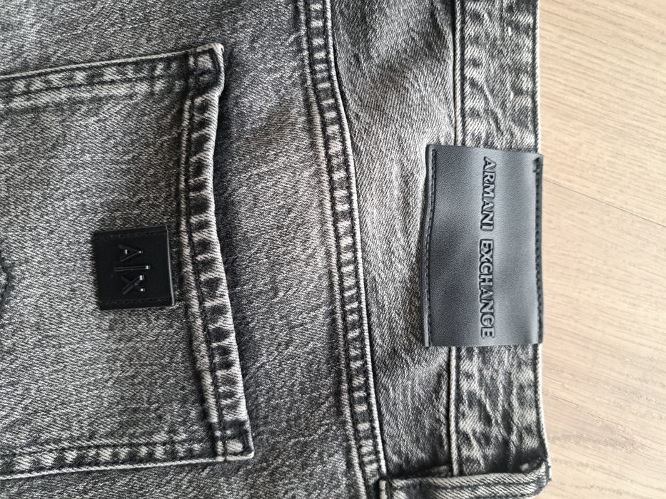 Blugi Armani Exchange