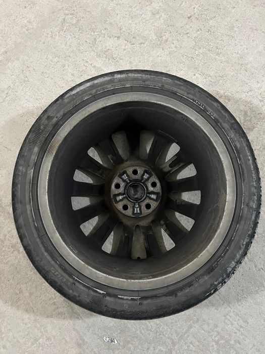 Джанти с гуми 18/5х120