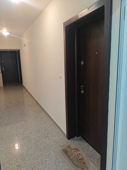 ПРОДАВА СЕ ОТ СОБСТВЕНИК/ Тристаен апартамент 90м2  във Варна Бриз /