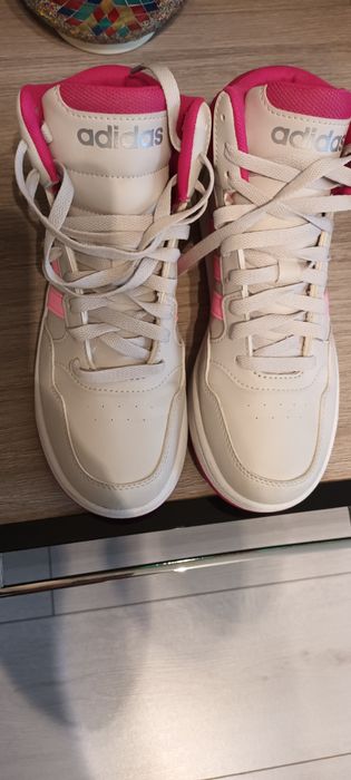 Papuci Adidas marimea 37,5