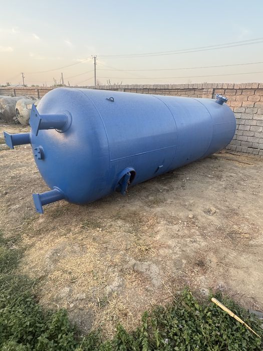 Емкость Цистерна 10куб Ресивер сотилади