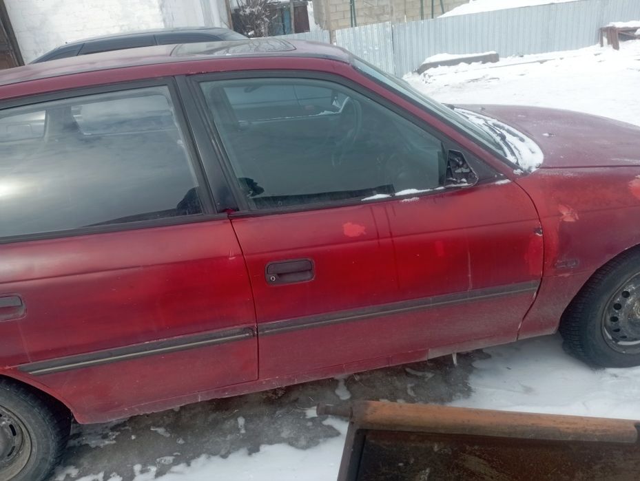 Продам автомобиль опель Астра Ф