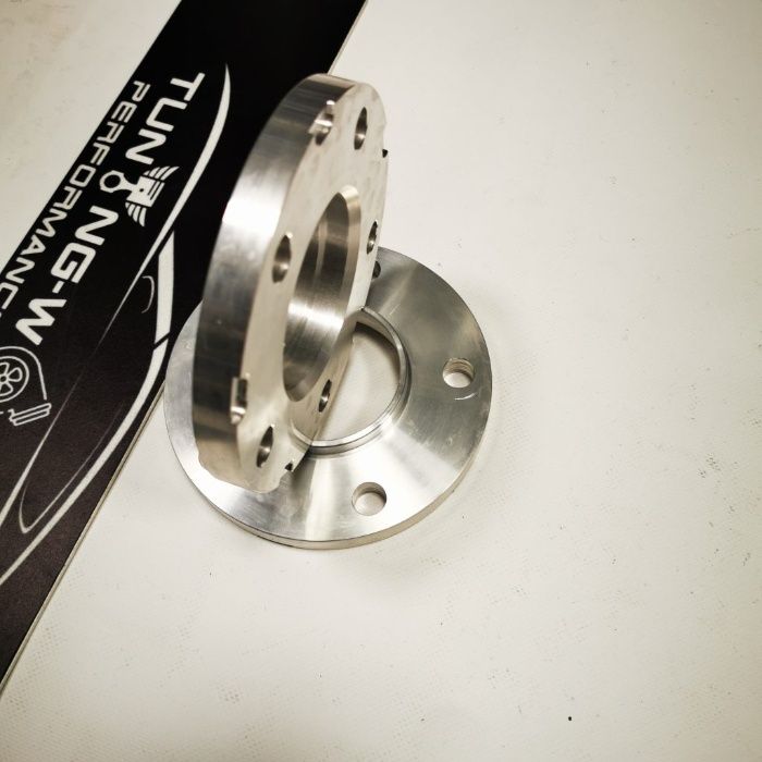 Дистанционни фланци от дуралуминий 20мм Audi Q7