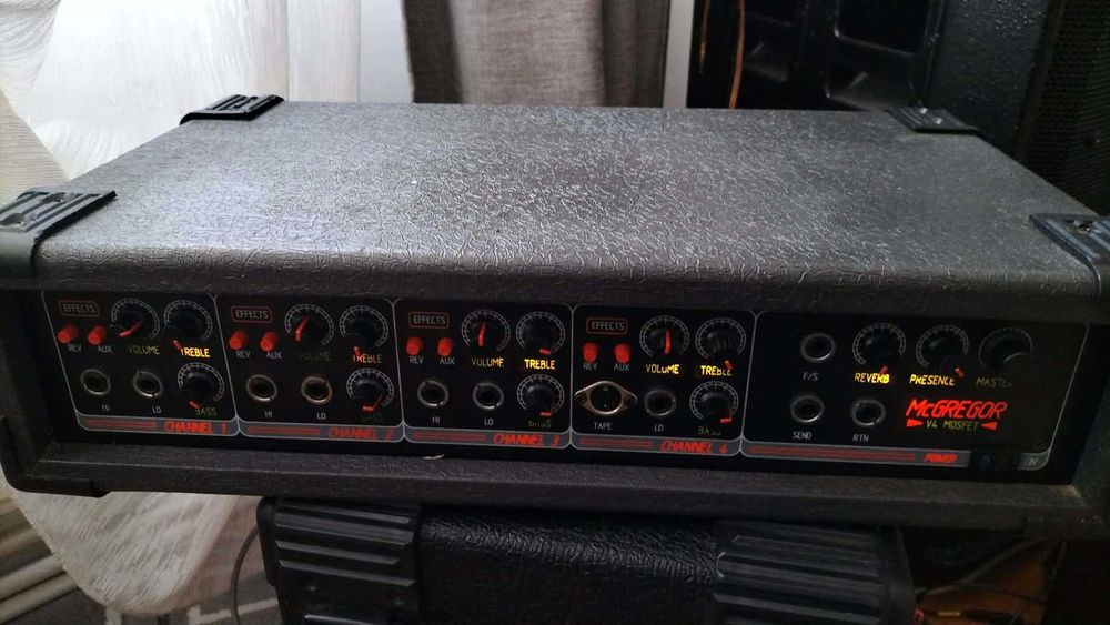 MCGREGOR V4  mixer amplificator