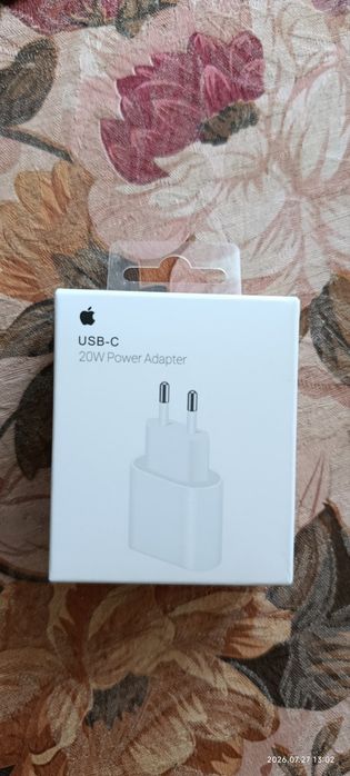 Зарядно (адаптер USB-C) 20W Power за iPhone 16, 15, 14, 13, 12, 11, iPad