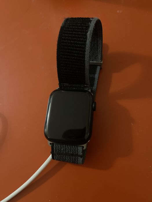 Vand apple watch SE 2025