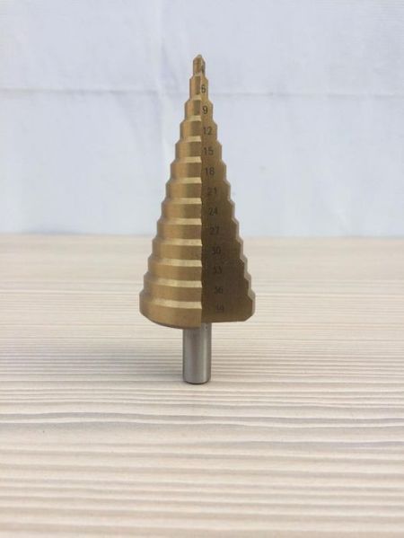 Burghiu/freza in trepte/spiral gaurit metal #3