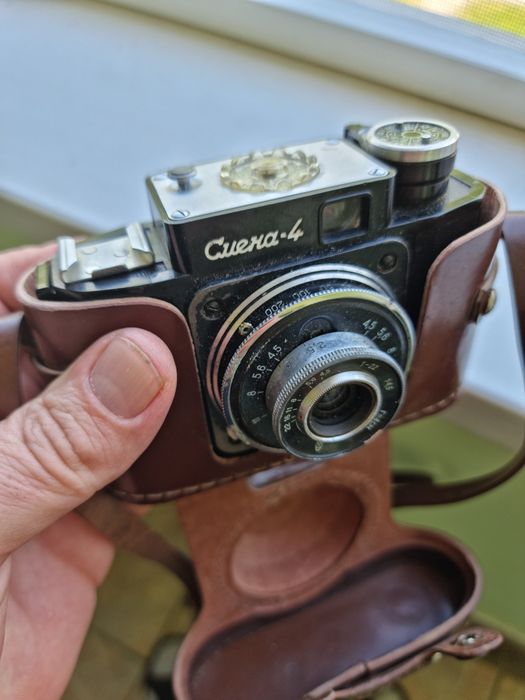 НАМАЛЕНИ ЦЕНИ!Фотоапарати и грамофон