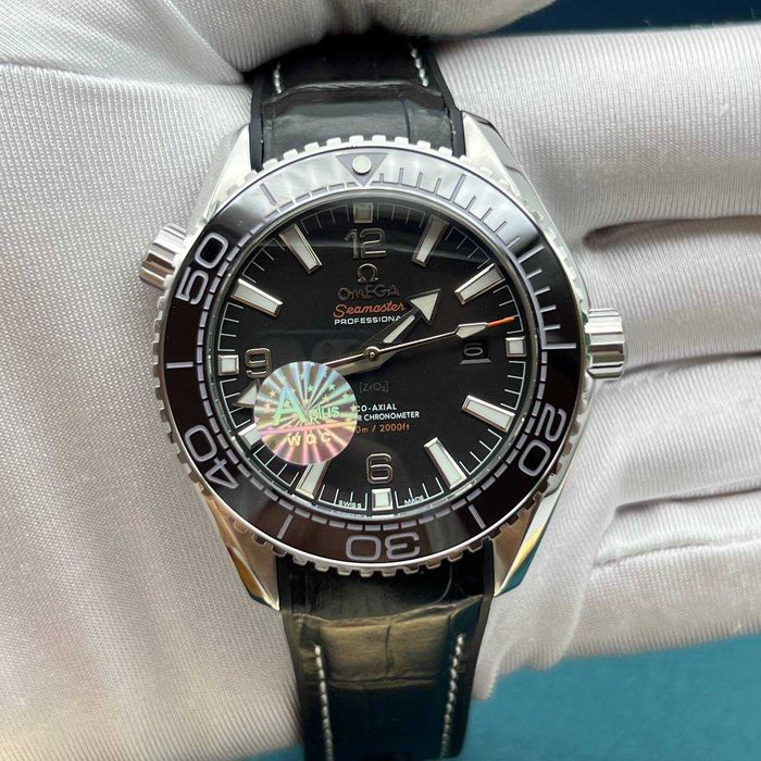 omwga seamaster planet autom