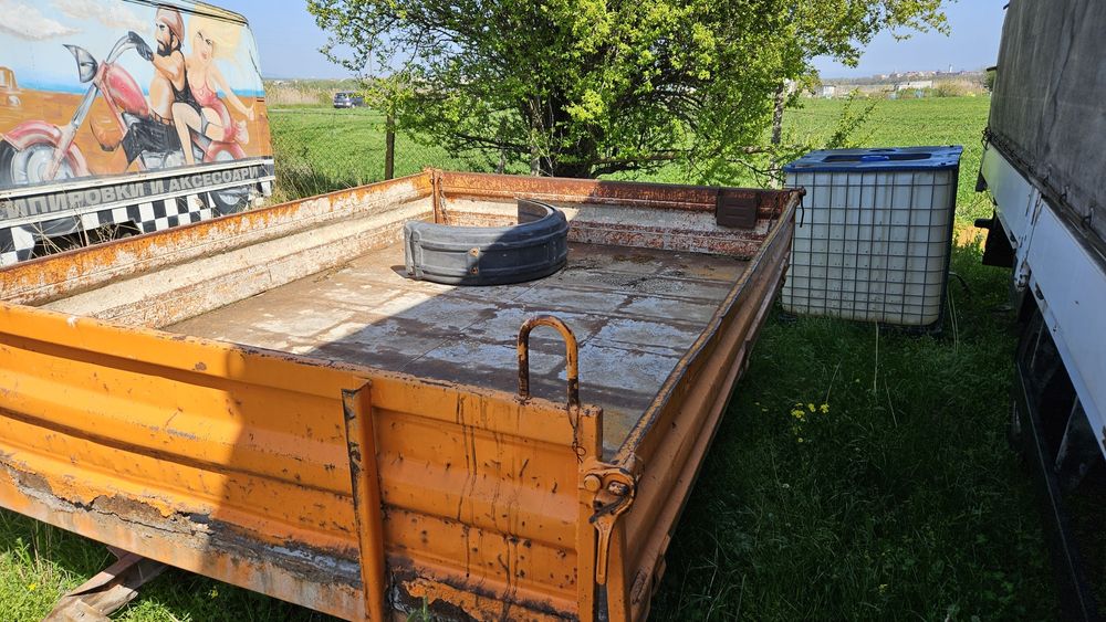 Самосвален кош на 12 волта