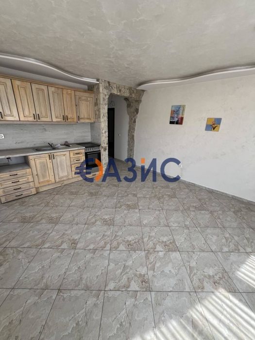 Продава се Двустаен апартамент в к.к. Слънчев бряг - 69 кв.м за 1290 €/кв.м - Снимка #1