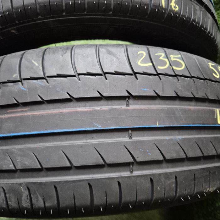 235 55 17 Michelin