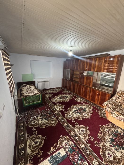 Уй арендага Парвоз махалласи