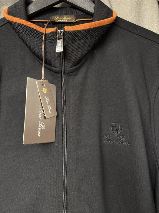 Мъжки екип нов M номер