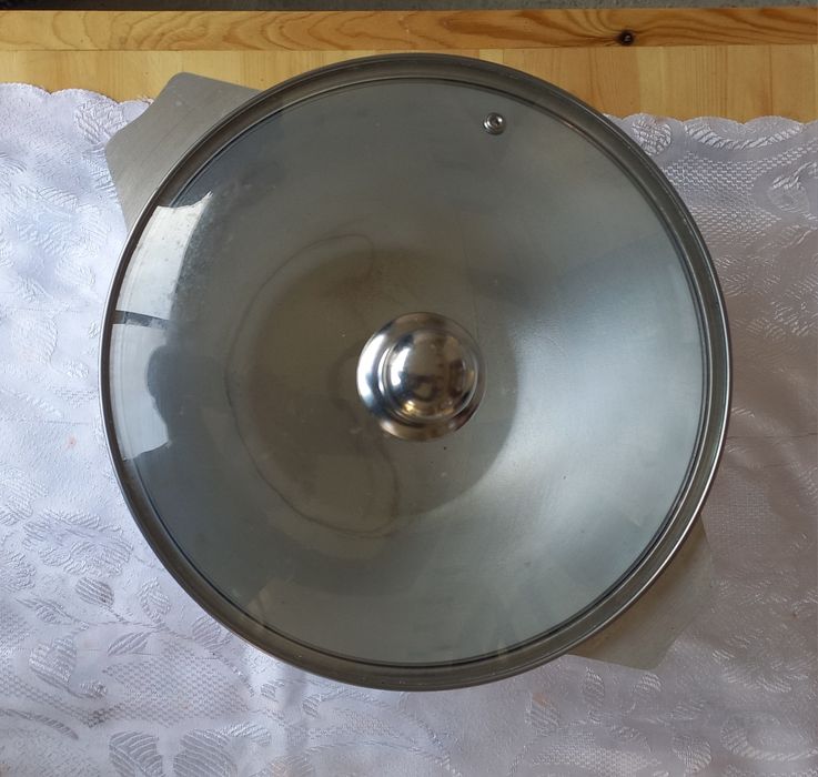 Продаётся котёл 12л