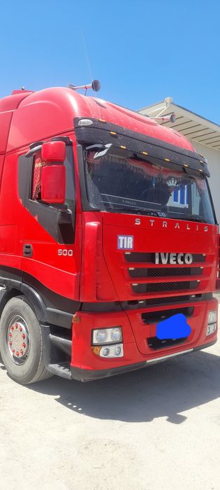 мошина зур камчилиги ёк прабек халол оладигон булса яна келишамиз пул