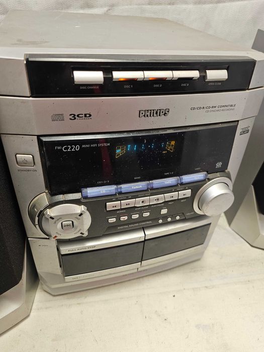 Combina Philips FW-C220 mini system