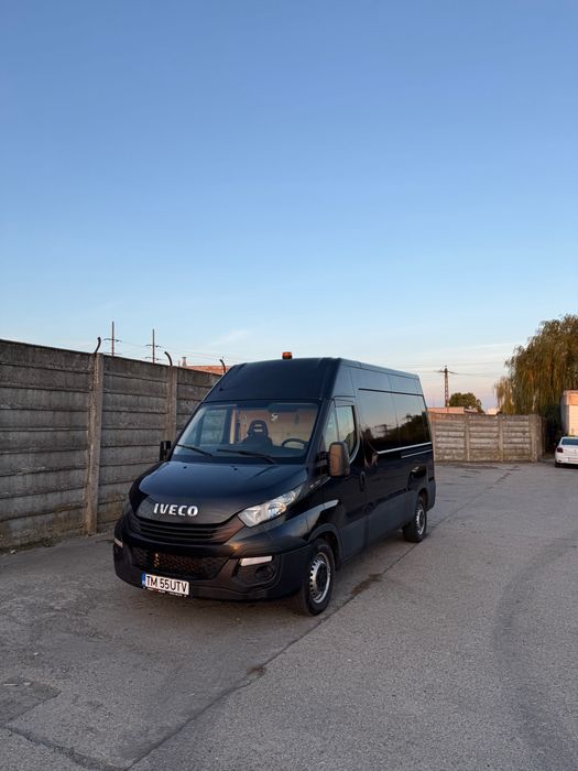 Autoutilitară Iveco Daily 35s16 (Microbuz/Dubă)