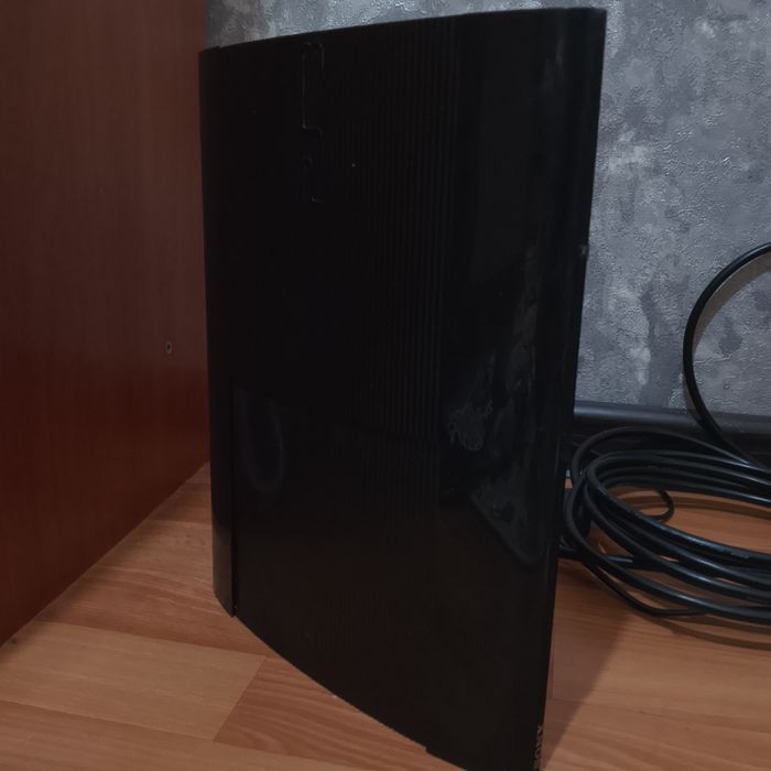 PlayStation 3 super slim прошитый