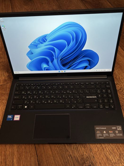ASUS Vivobook 15
