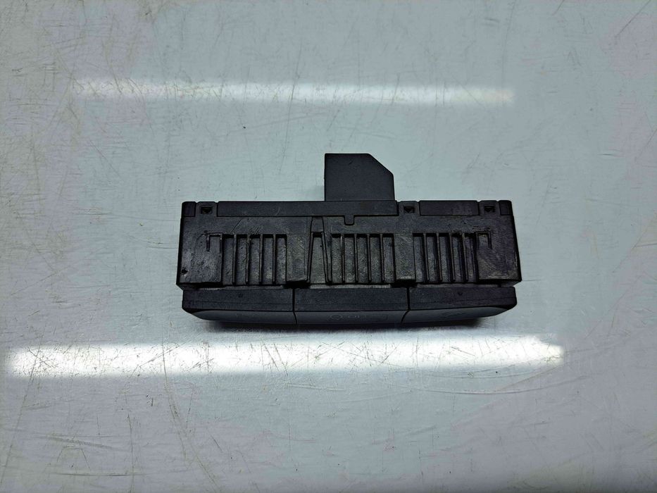 Butoane comenzi consola centrala Audi Q5 (8RB) [Fabr 2008-2016] S-lin