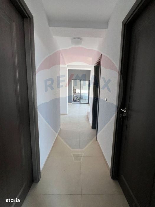 Casă / Vilă 5 camere în zona Nord