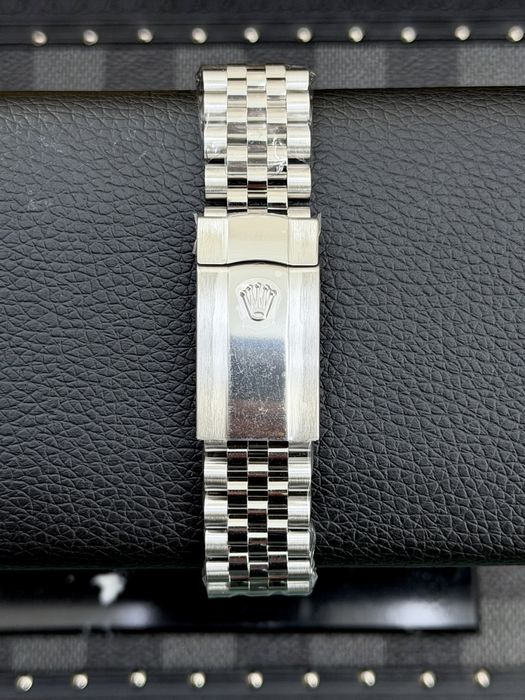 Rolex Date-Just 36mm Grey Dial - ETA 3235