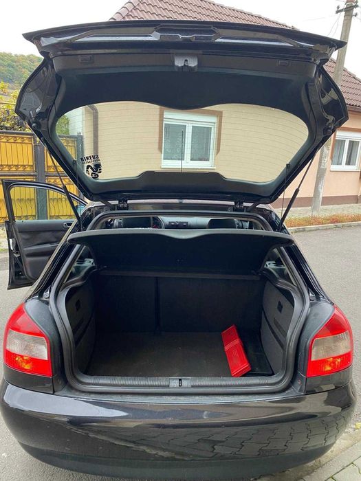 Pentru RABLA / dezmembrari Audi a3; 1,6 benzină, 2001.