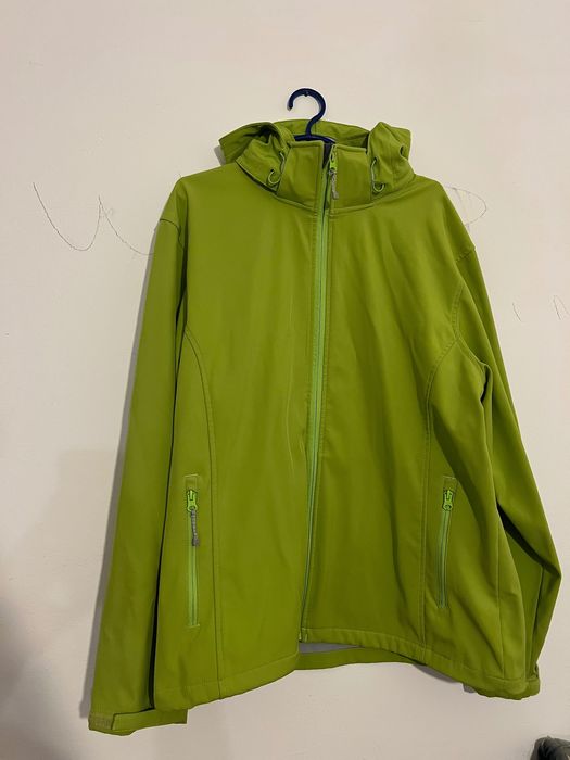 Яке regatta sofshel