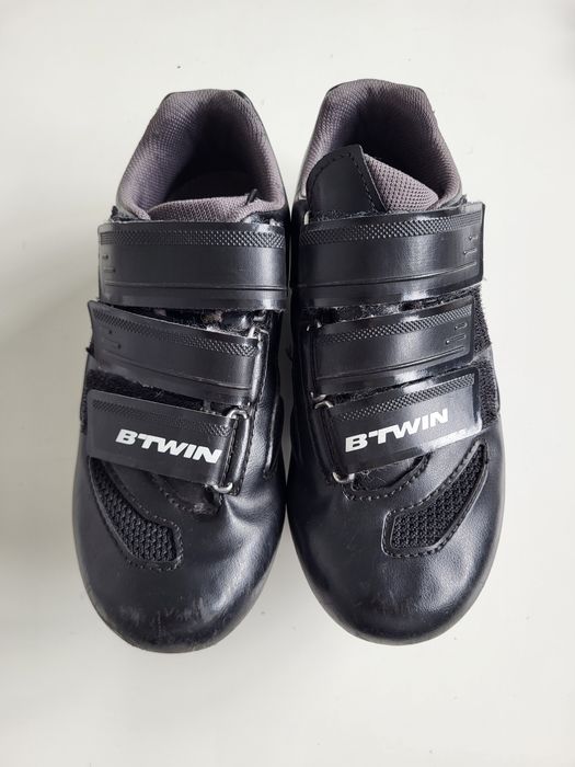 Adidasi Pantofi ciclism copii  masura 34-35 cu placute incluse